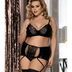 LOVE AND VIBES Ensemble Deux Pièces Cuir Et Dentelle 11 LOVE AND VIBES Ensemble Deux Pièces Cuir Et Dentelle -Sextoys boutique ensemble deux pieces cuir et dentelle 5