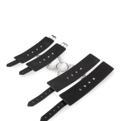 LOVE AND VIBES Menottes En Croix Chevilles Poignets Cuir -Sextoys boutique menottes en croix chevilles poignets cuir 8