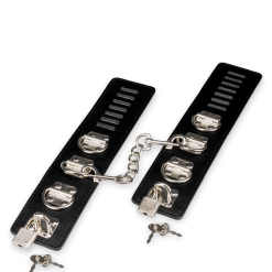 LOVE AND VIBES Menottes Poignets Cuir Et Métal -Sextoys boutique menottes poignets cuir et metal 8