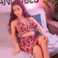 LOVE AND VIBES Poupée Sexuelle En Silicone Alma 1,56m